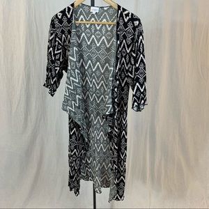 Black & cream patterned cardigan